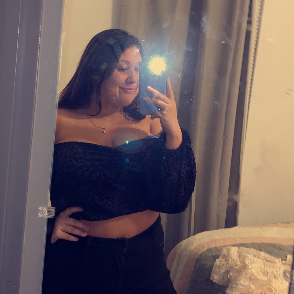 Meet your Posher, Alexandria